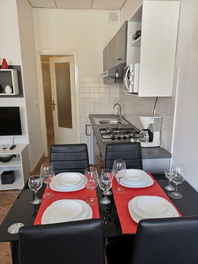 Studio Bi Leilighet Umag Eksteriør bilde